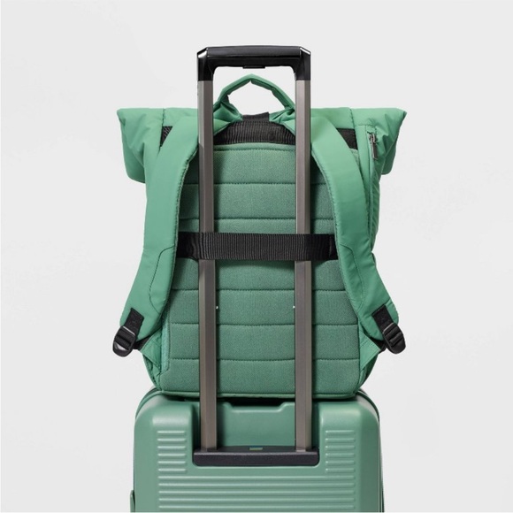 OPEN STORY NWT gold over puffer backpack -green -16” - Picture 5 of 9